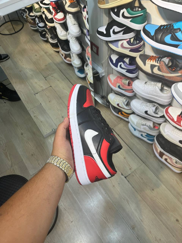 کتونی جردن | کفش جردن ۱ قرمز air jordan 1 red