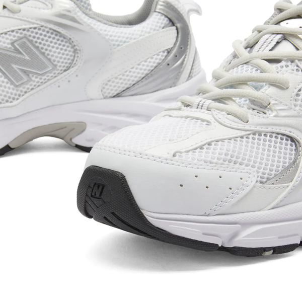 کفش کتونی نیوبالانس اورجینال طوسی new balance ۵۳۰