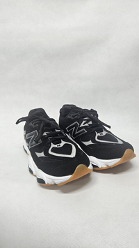 کفش کتونی نیوبالانس ۹۰۶۰ مشکی سفید مردانه new balance
