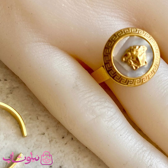 خرید  انگشتر زنانه ورساچه سفید استیل فری سایز 