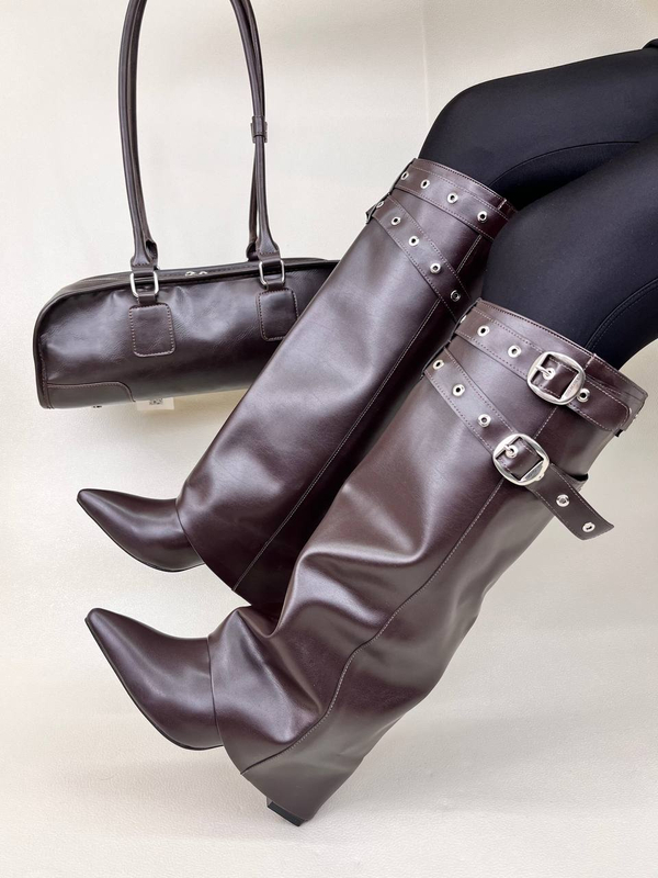 بوت زنانه ژیوانشی پاشنه دار GIVENCHY کد 1722 دختر طهرونی