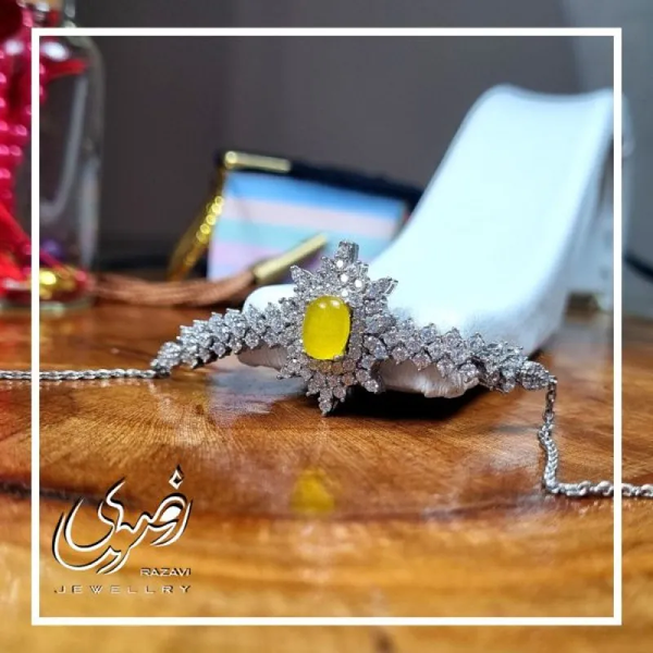 خرید دستبند نقره زنانه طرح شکوه با نگین شرف الشمس 