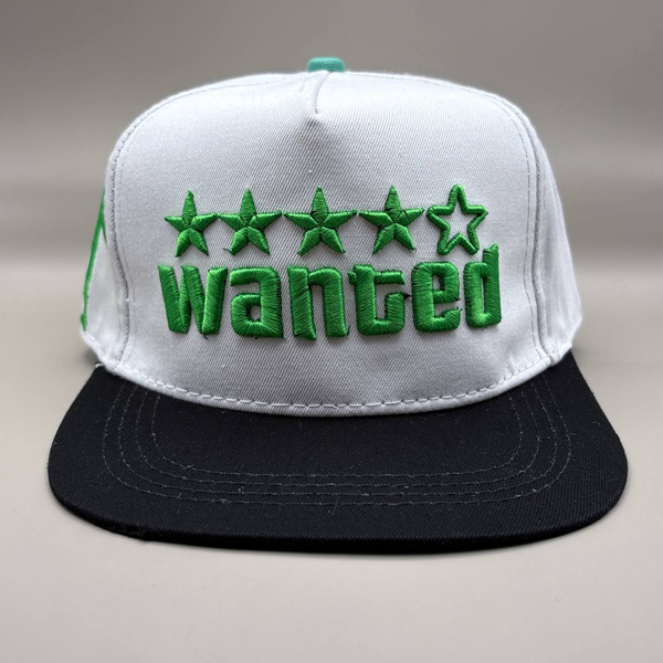 کلاه بک فیت سفید سبز مدل WANTED