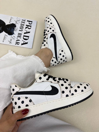 کتانی ونی خالدار  ایر فورس نایک کوتاه  NIKE limitted edation کد 950