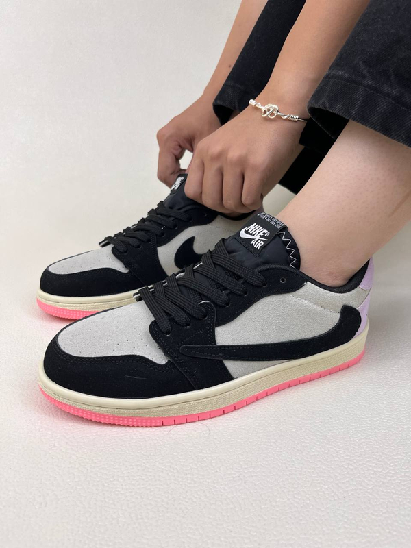 خرید  کتانی ونس زنانه ایر جردن وان لو اسکات تراویس نایک AIR jordan 1 low Travis Scott 