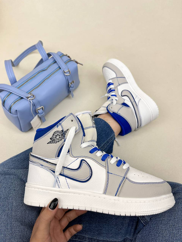 کتونی ونس ساقدار زنانه ساقدار ایر جردن بلو فانتوم NIKE JORDAN1 blue fantom کد :912 دختر طهرونی