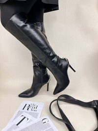 بوت زنانه پاشنه دار شمشیری کریستین لوبوتین Loboutin heels sword 💖 کد 1747 دختر طهرونی