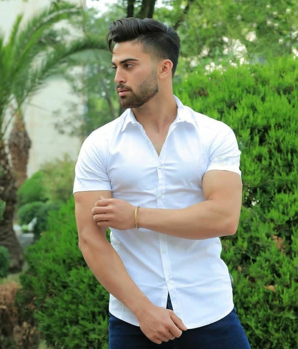 خرید پیراهن سفید مردانه مدل آستین کوتاه