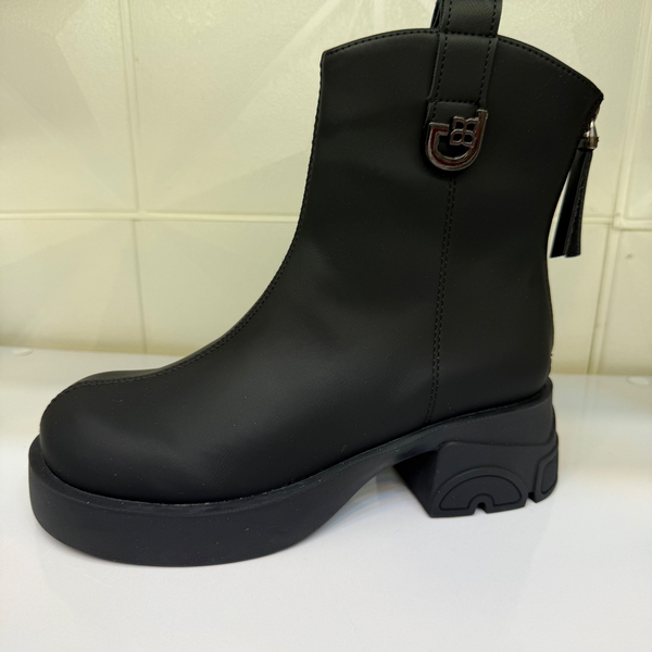 خرید نیمبوت وارداتی L70 (روزمره،مهمانی،اداری)
