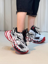 کتونی زنانه بالنسیاگا پرسینگ لژ دار  balenciaga کد 1240