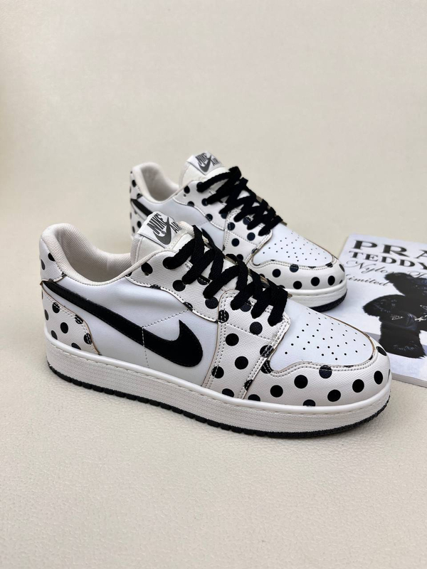کتانی ونی خالدار  ایر فورس نایک کوتاه  NIKE limitted edation کد 950