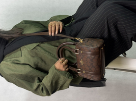 کیف صندوقی دخترانه کوچ قهوه ای coach