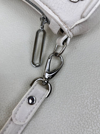 کیف زنانه پاسپورتی همایلی رو گل کواچ COACH کد 1578