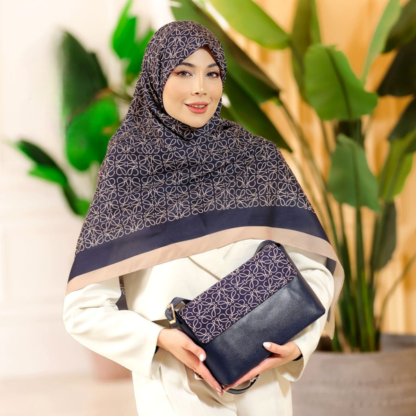 ست کیف و روسری مدل آیدا طرح Loewe  