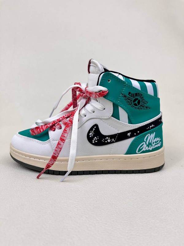 کتونی ساقدار زنانه ایر جردن 1 مدل کریسمس 1 NIKE AIR JORDAN کد 912