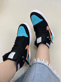 کتونی ساقدار زنانه نایک جردن 1 nike jordan1 کد 912