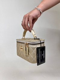 کیف زنانه باکسی دوختی آینه دار شنل  CHANEL کد 1670