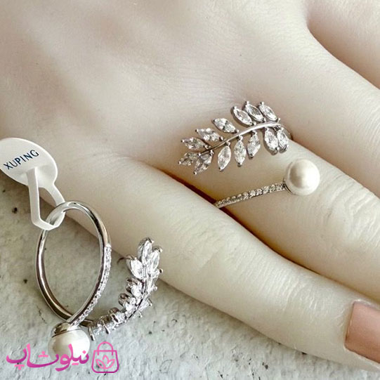 خرید انگشتر زنانه ژوپینگ نقره ای مدل برگ و مروارید