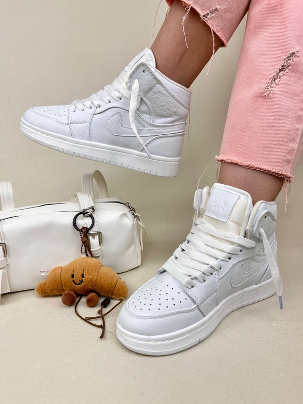 کتونی ساقدار زنانه ایر جردن 1 1 NIKE AIR JORDAN کد 912
