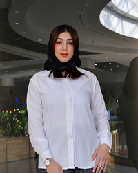 شومیز زنانه بیسیک رنگ سفید 7176