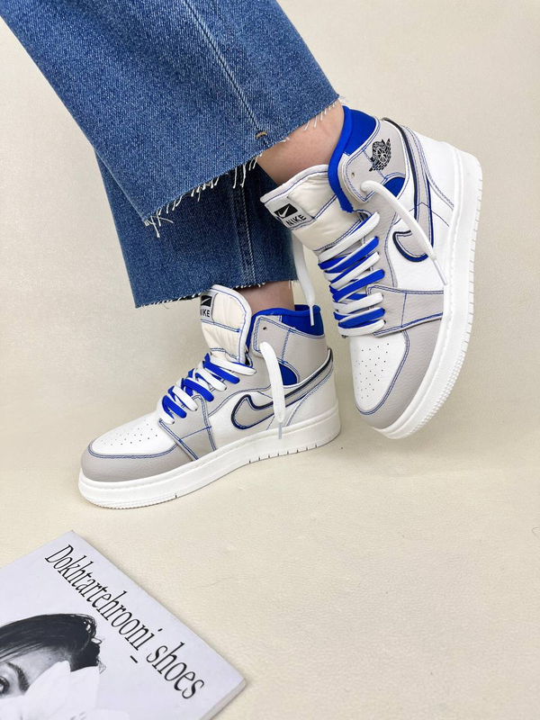 کتونی ونس ساقدار زنانه ساقدار ایر جردن بلو فانتوم NIKE JORDAN1 blue fantom کد :912 دختر طهرونی