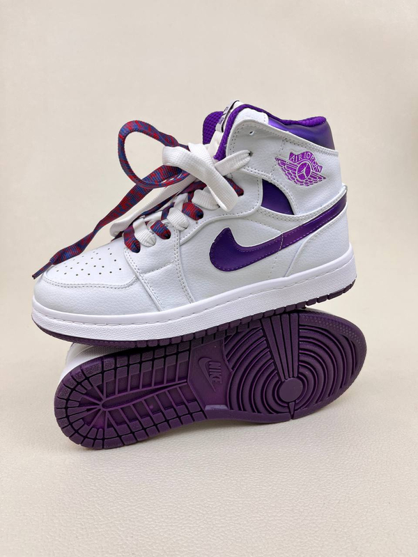 کتونی ساقدار زنانه ایر جردن 1 کرومی 1 | کتونی ساقدار زنانه ایر جردن 1 کرومی 1 NIKE AIR JORDAN کد 912 کد 628