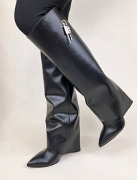 بوت زنانه پاشنه دار دامنی ژیوانشی GIVENCHY کد 1696 دختر طهرونی کد 675
