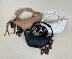 کیف پاسپورتی زنانه زارا طرح کروسان ZARA کد 1534