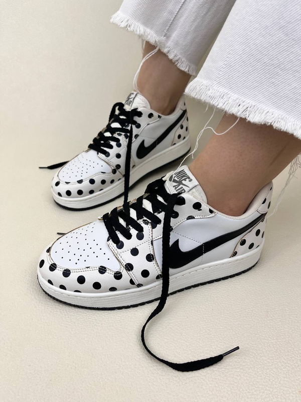 کتانی ونی خالدار  ایر فورس نایک کوتاه  NIKE limitted edation کد 950