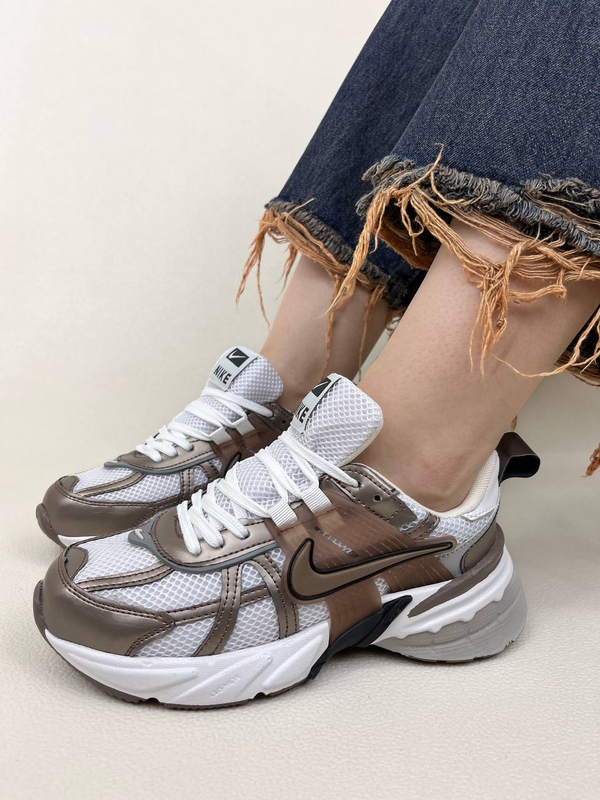 کتونی زنانه نایک وی تو کی nike V2K Run Womans کد 1144