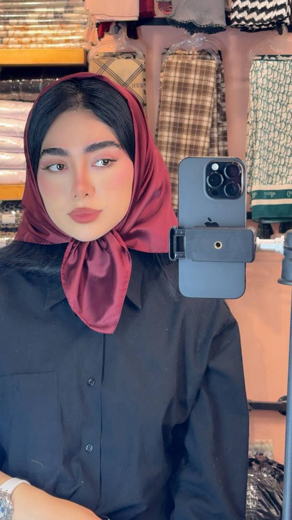 روسری زنانه مینی اسکارف ساتن قواره 70 سانتیمتر