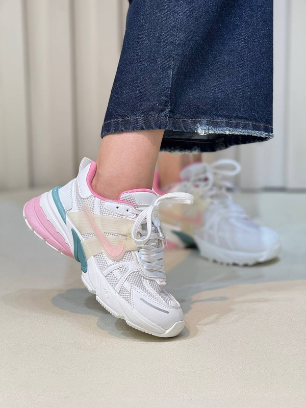 کتونی زنانه نایک وی تو کی nike V2K Run Womans کد 1144