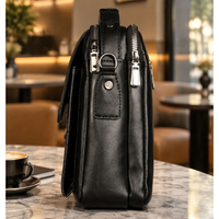کیف دوشی مردانه بیورا مدل dbb34