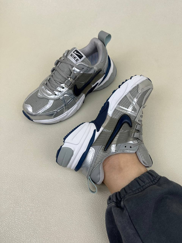 کتونی ونس زنانه نایکی وی تو کی راننینگ NIKE V2K RUNNING کد 1144