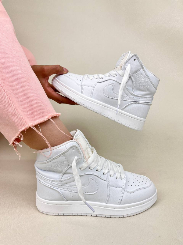 کتونی ساقدار زنانه ایر جردن 1 1 NIKE AIR JORDAN کد 912