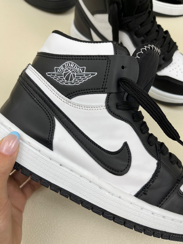 کتونی ساقدار زنانه نایک جردن 1 nike jordan1 کد 912