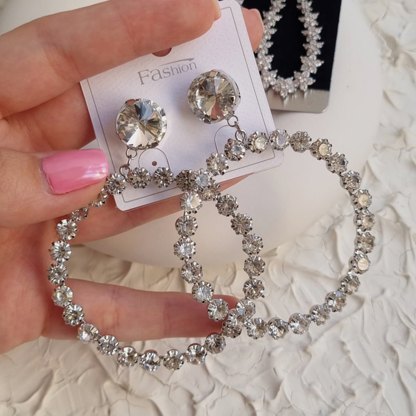 گوشواره جواهری حلقه‌ای نگین درشت 