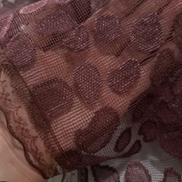 مینی اسکارف گیپور چهار گوش طرح سنگی ابعاد 70 در 70 سانتی متر