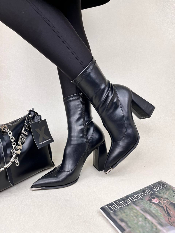 نیم بوت پاشنه دار زنانه زارا کلاسیک ZARA  کد 921 دختر طهرونی کد 711