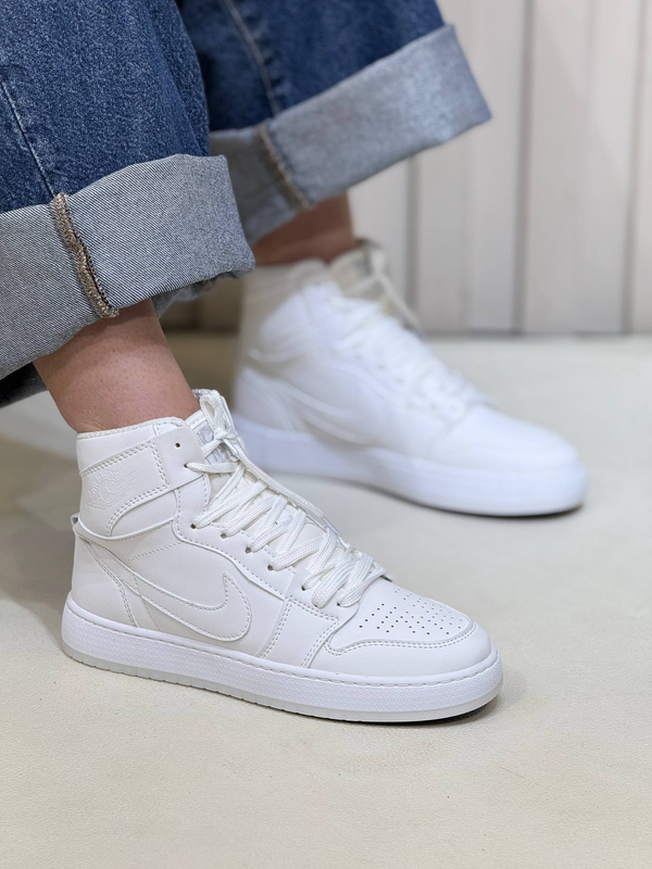 کتونی ساقدار زنانه ایر نایک جردن وان NIKE jordan 1 کد 912
