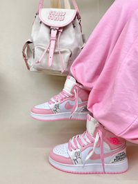 کتونی ساقدار زنانه ساقدار ایر جردن 1 امضای شیکاگو صورتی 1 NIKE AIR JORDAN کد 912