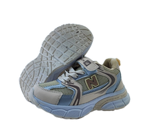 کفش بچگانه برند نیوبالانس ۵۳۰ newbalance کرمی کد 389