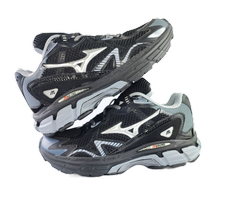 کفش اسپرت و روزمره مردانه برند میزانو مدل ایواز Mizuno مشکی کد 153