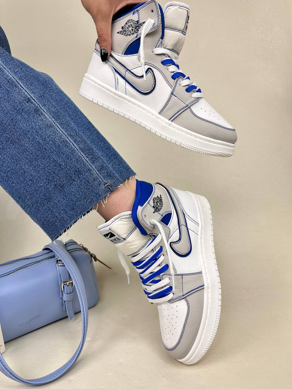 کتونی ونس ساقدار زنانه ساقدار ایر جردن بلو فانتوم NIKE JORDAN1 blue fantom کد :912 دختر طهرونی