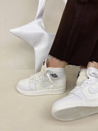 کتونی ونس ساقدار زنانه نایکی استایل جردن وان NIKE JORDAN 1 کد 912 دختر طهرونی