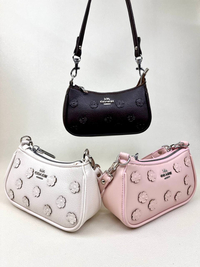 کیف زنانه پاسپورتی همایلی رو گل کواچ COACH کد 1578