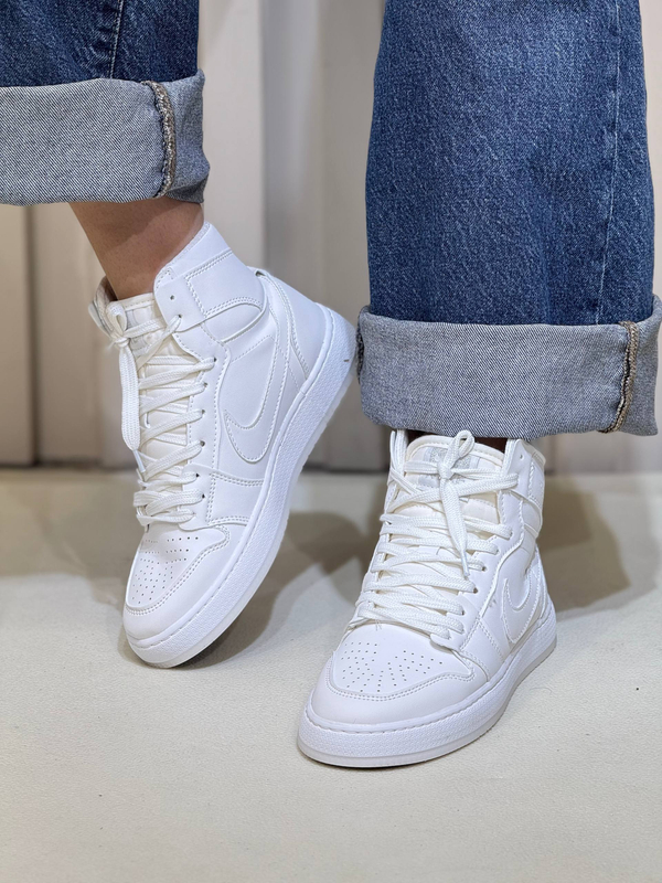 کتونی ساقدار زنانه ایر نایک جردن وان NIKE jordan 1 کد 912