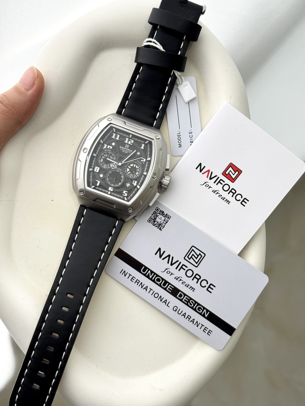 ساعت نیوی فورس چرمی مدل NF8050