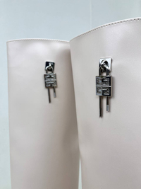 بوت زنانه پاشنه دار دامنی ژیوانشی GIVENCHY کد 1696 دختر طهرونی کد 675