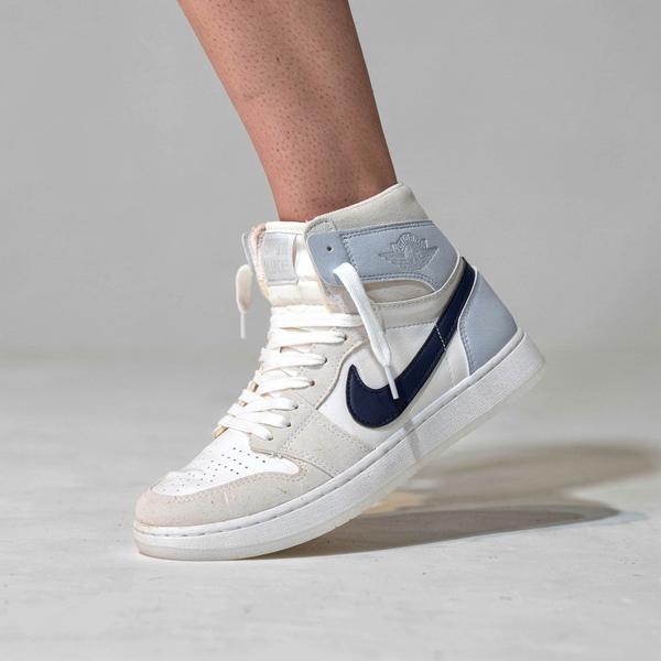 کتونی ساقدار زنانه نایک جردن 1 nike jordan1 کد 912